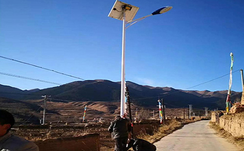 文殊镇兰州智慧路灯安装必备设计要素：打造高效智能的城市照明系统