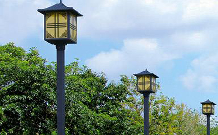 太阳能文殊镇庭院灯怎么选亮度与续航更耐用 太阳能文殊镇庭院灯怎么选亮度与续航更耐用